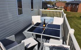 46 Lancaster Crescent Luxury Caravan With Hot Tub